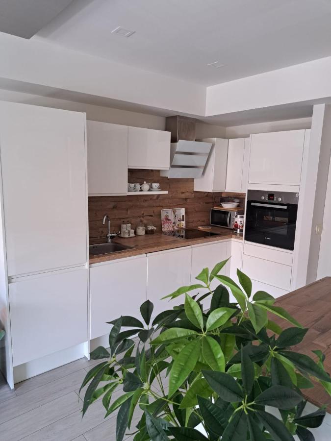 "Modern Apartment Matutu" - Parking Is In The Garage Makarska Kültér fotó