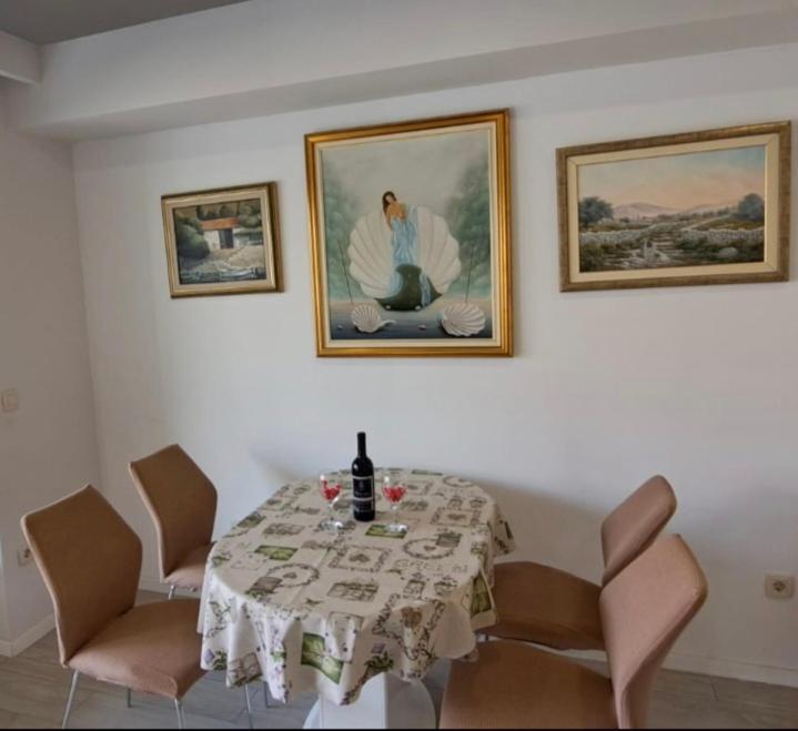 "Modern Apartment Matutu" - Parking Is In The Garage Makarska Kültér fotó