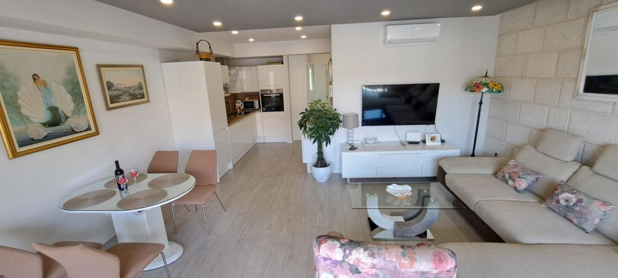 "Modern Apartment Matutu" - Parking Is In The Garage Makarska Kültér fotó